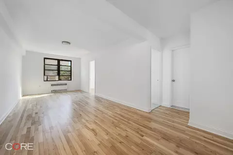 88-10 34th Ave #5L, New York City, NY 11372