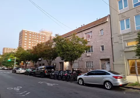 440 Blake Ave, Brooklyn, NY 11212