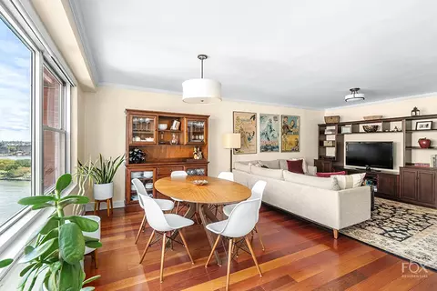 75 End Ave #14A, New York, NY 10028