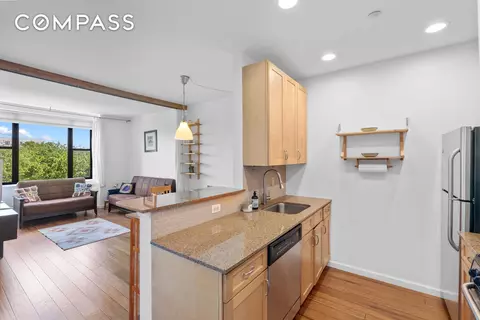 504 W 136th St #6A, New York, NY 10031