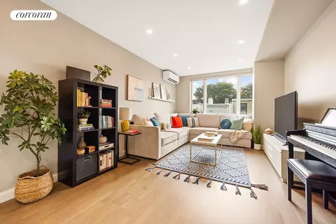 1638 8th Ave #2G, Brooklyn, NY 11215
