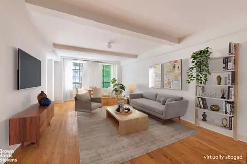 333 W 56th St #2E, New York, NY 10019
