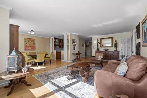 2500 Johnson Ave #2NP, New York City, NY 10463