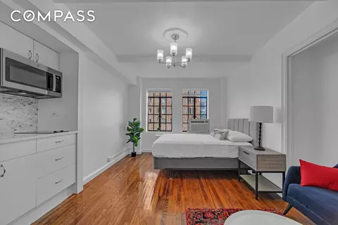 25 Tudor City Pl #1202, New York, NY 10017