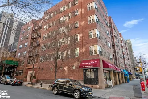 180 W 93rd St #4E, New York, NY 10025