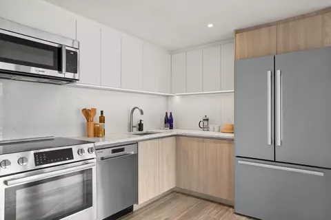 40-21 27th St #6C, Long Island City, NY 11101