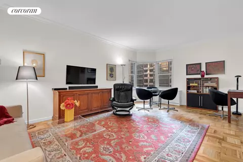 360 E 72nd St #B811, New York, NY 10021