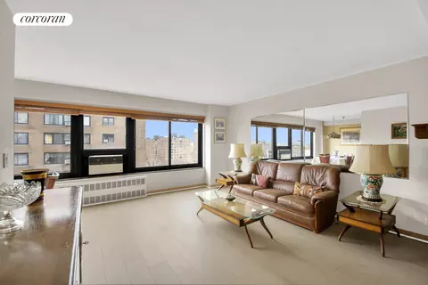 33-43 14th St #14D, New York City, NY 11106