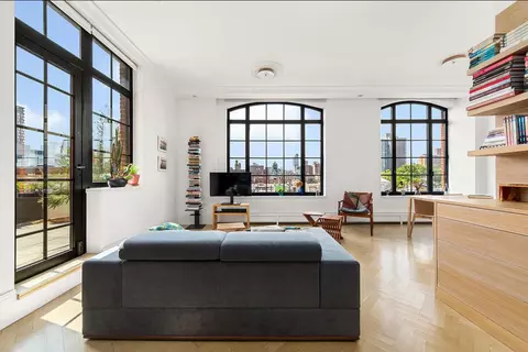 50 Clinton St #PHC, New York, NY 10002
