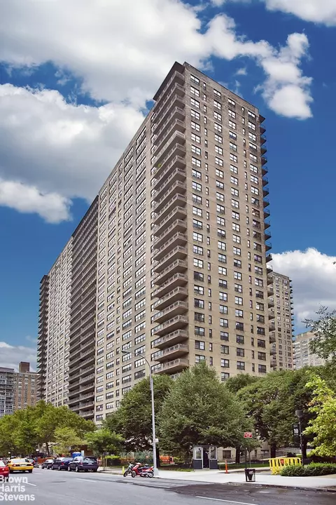 185 W End Ave #26N, New York, NY 10023