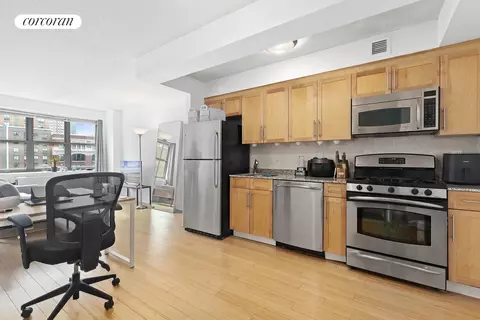 516 W 47th St #S6K, New York, NY 10036