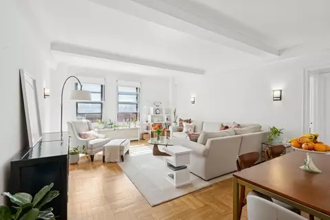 305 W 86th St #8A, New York, NY 10024