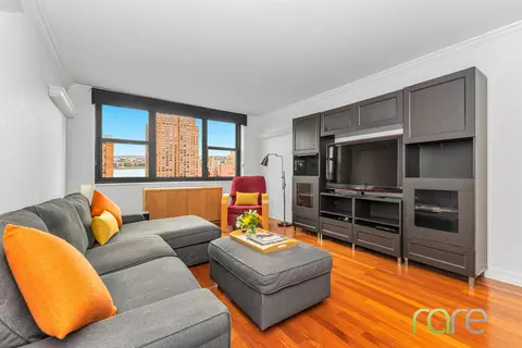 340 E 93rd St #23G, New York, NY 10128