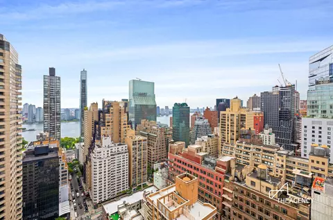 212 E 47th St #34C, New York, NY 10017