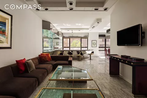 415 E 54th St #2A, New York, NY 10022