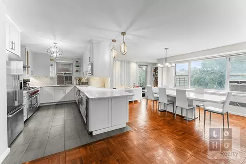 568 Grand St #J406-407, New York, NY 10002