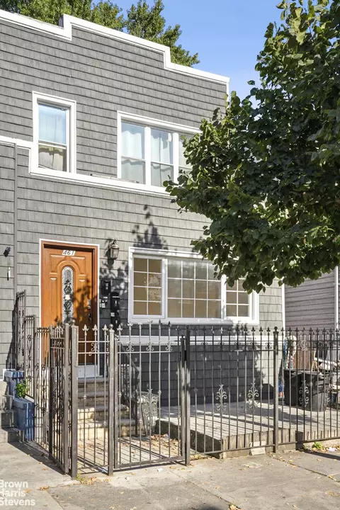 461 Milford St, Brooklyn, NY 11208