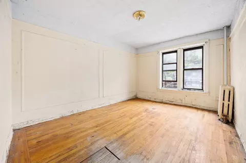 961 Washington Ave #1H, Brooklyn, NY 11225