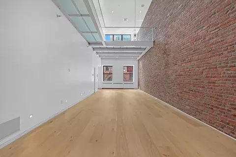 74 Warren St #PH-5W, New York, NY 10007