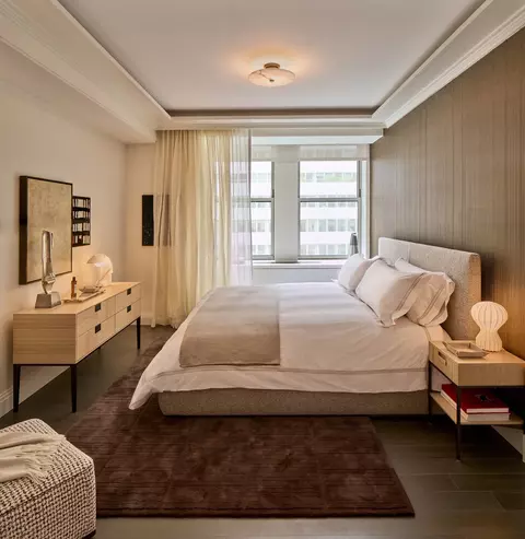 303 Park Ave #3004, New York, NY 10022