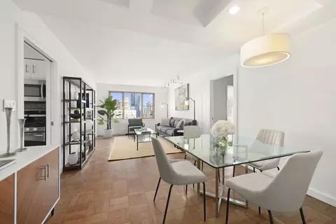 137 E 36th St #16B, New York, NY 10016