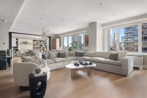 200 E 62nd St #19D, New York, NY 10065
