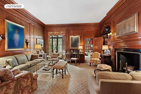 8 E 81st St, New York, NY 10028