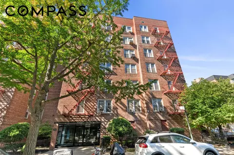 33-04 91st St #5L, Jackson Heights, NY 11372