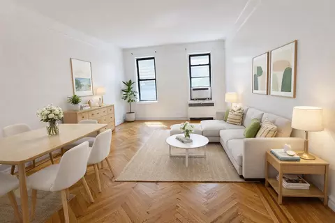 687 W 204th St #1-E, New York, NY 10034