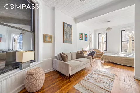 349 W Broadway #10, New York, NY 10013