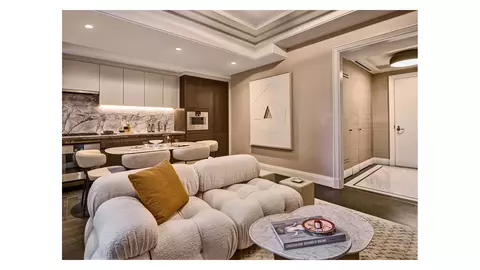 303 Park Ave #3102, New York, NY 10022