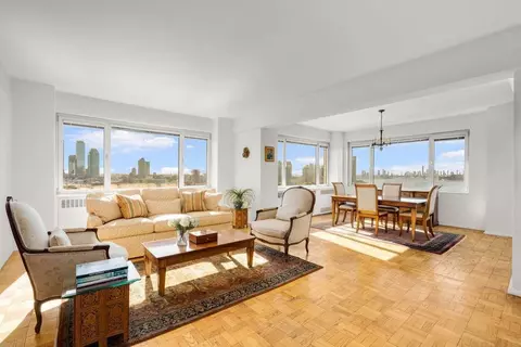45 Sutton Pl S #17F+, New York, NY 10022