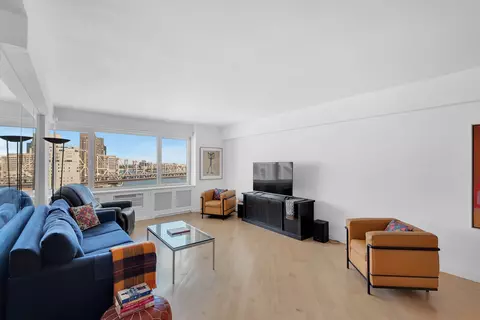 25 Sutton Pl S #19E, New York, NY 10022