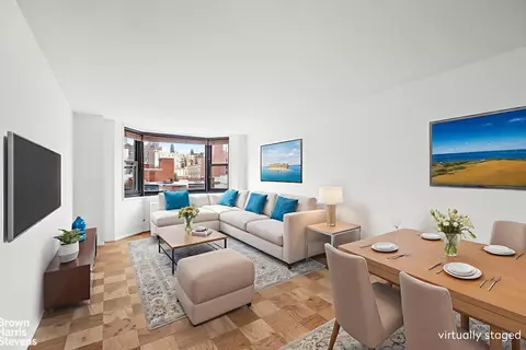 200 E 90th St #8A, New York, NY 10128