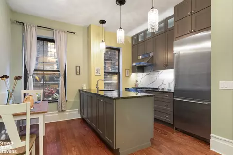 702 W End Ave #2B, New York, NY 10025