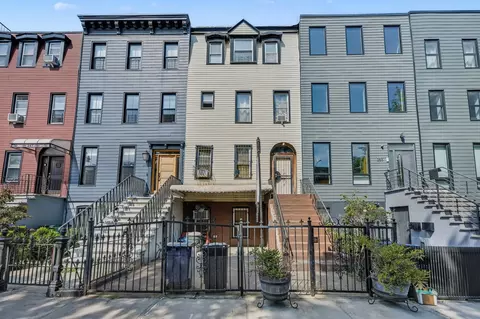 251 Macon St, Brooklyn, NY 11216