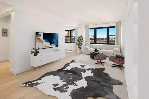 11 Riverside Dr #15HW, New York, NY 10023