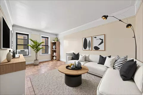 37-16 83rd St #4B, New York City, NY 11372