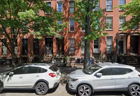 359 Carlton Ave, Brooklyn, NY 11238