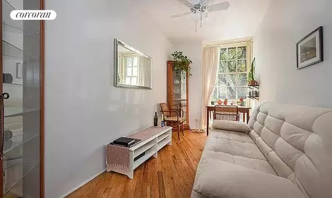 517 E 77th St #1M, New York, NY 10075