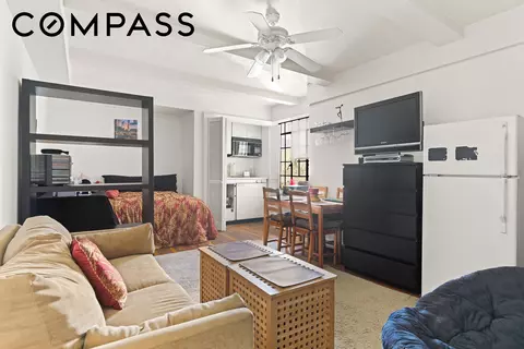 45 Tudor City Pl #716, New York, NY 10017