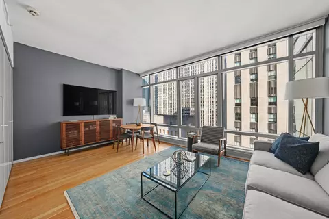 18 W 48th St #22A, New York, NY 10036