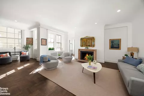 32 E 64th St #2E, New York, NY 10065