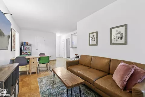 400 Central Park W #1M, New York, NY 10025