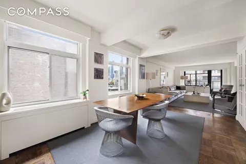 715 Park Ave #11A, New York, NY 10021