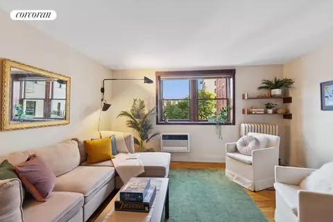 458 W 20th St #5D, New York, NY 10011