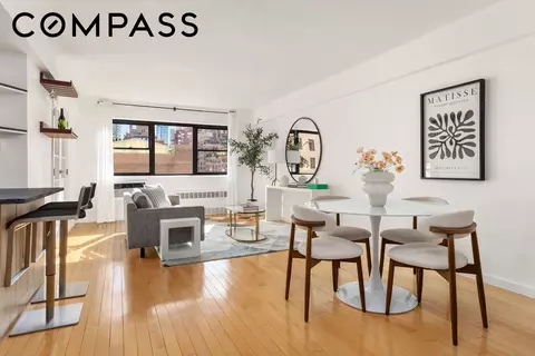 181 E 73rd St #9C, New York, NY 10021