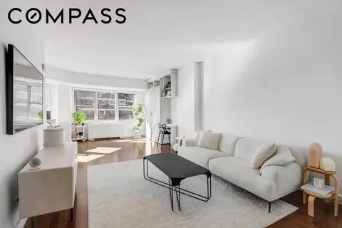 305 E 24th St #PHL, New York, NY 10010
