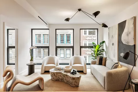16 W 18th St #6, New York, NY 10011