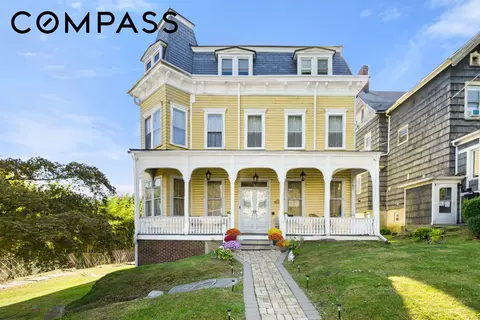 351 St Pauls Ave, Staten Island, NY 10304